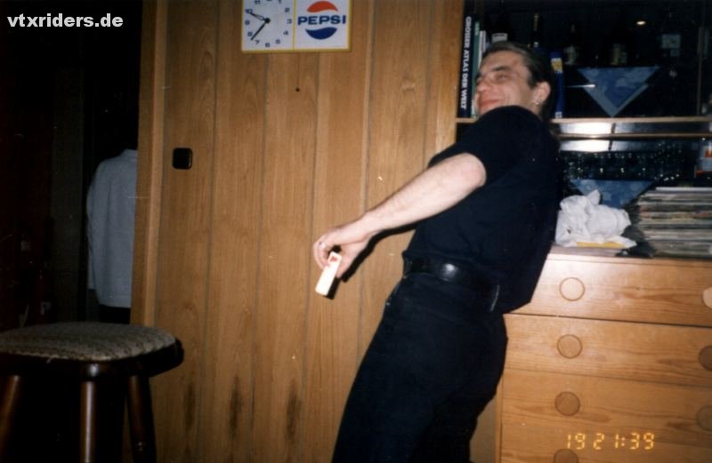 b2_12.jpg