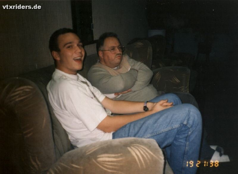 b2_14.jpg