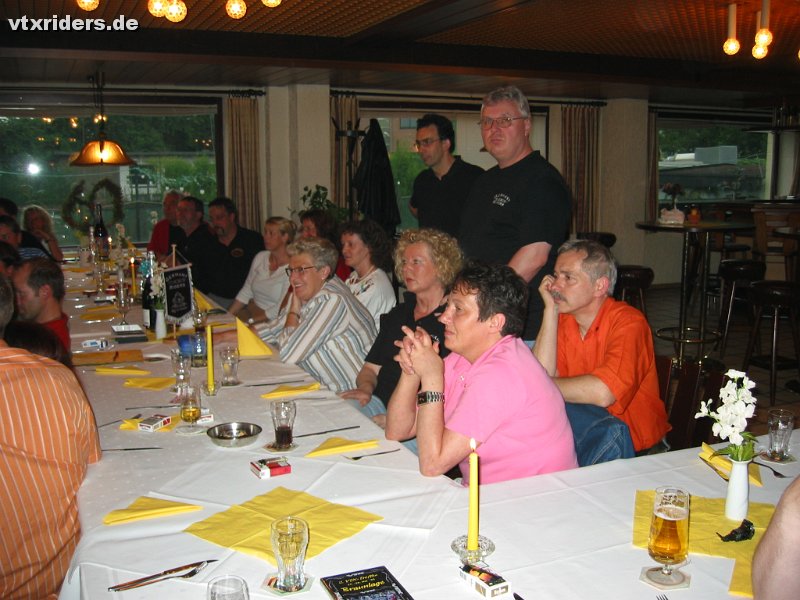 109-0905_img.jpg