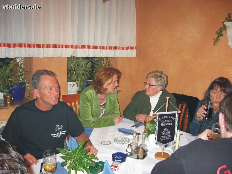 03.jpg