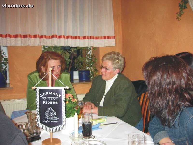 09.jpg