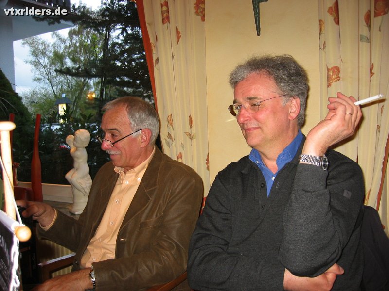 100-0005_IMG.JPG