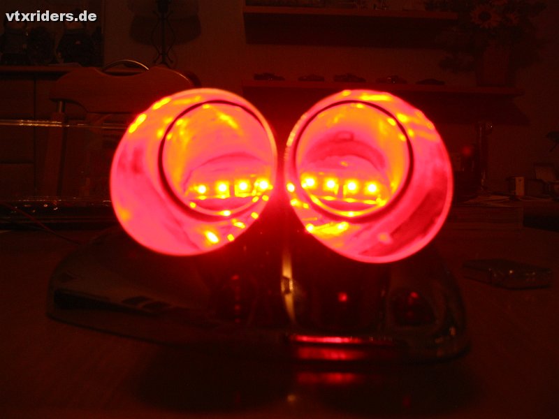 112-1299_IMG.JPG