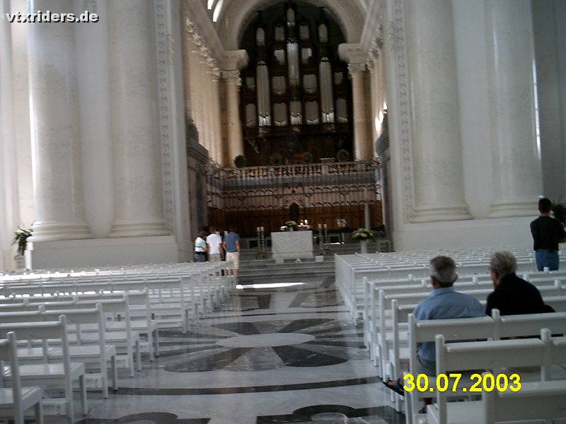 imag0022.jpg